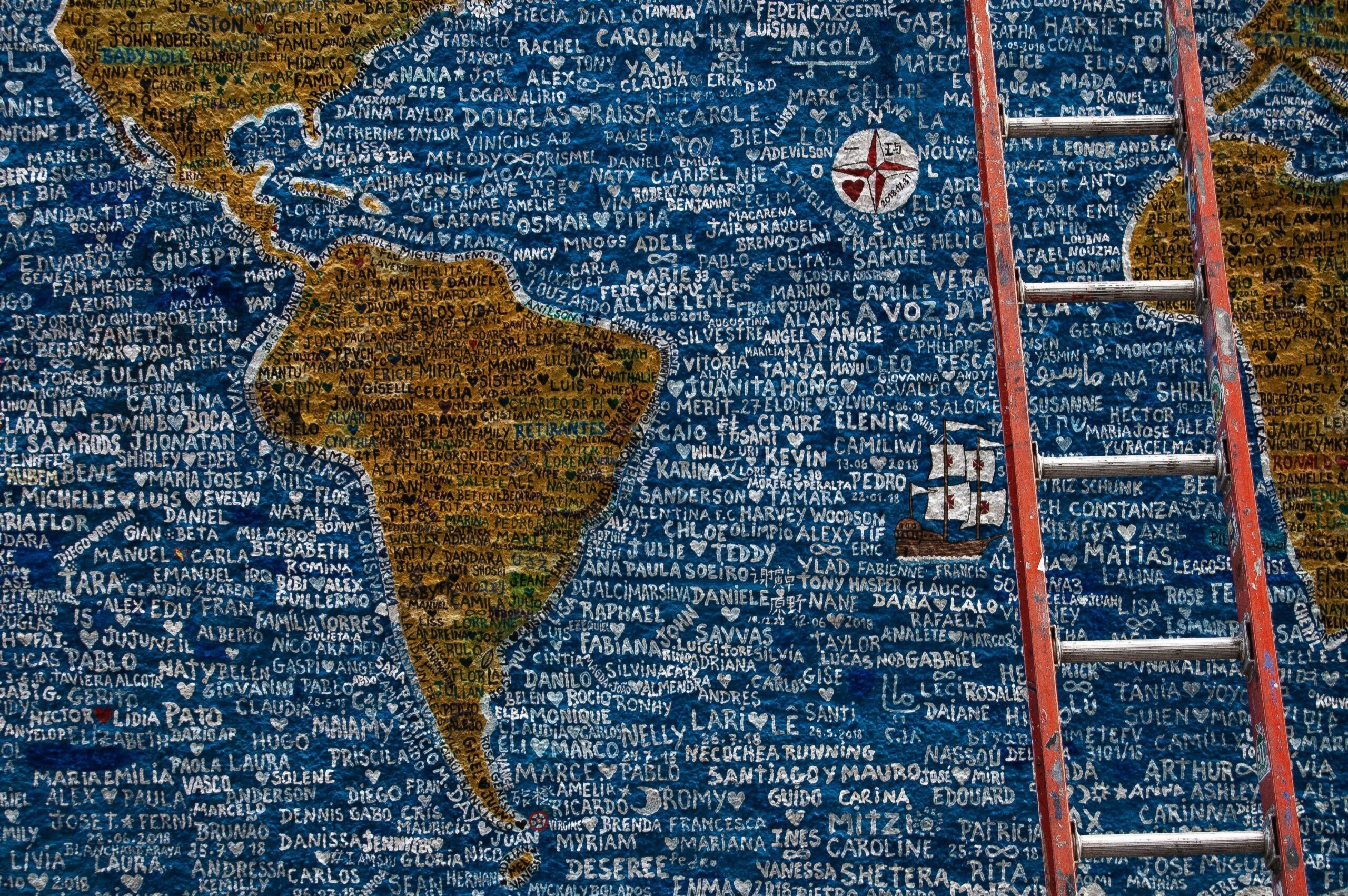 Screenshot highlighting weather hazards on World's Edge map