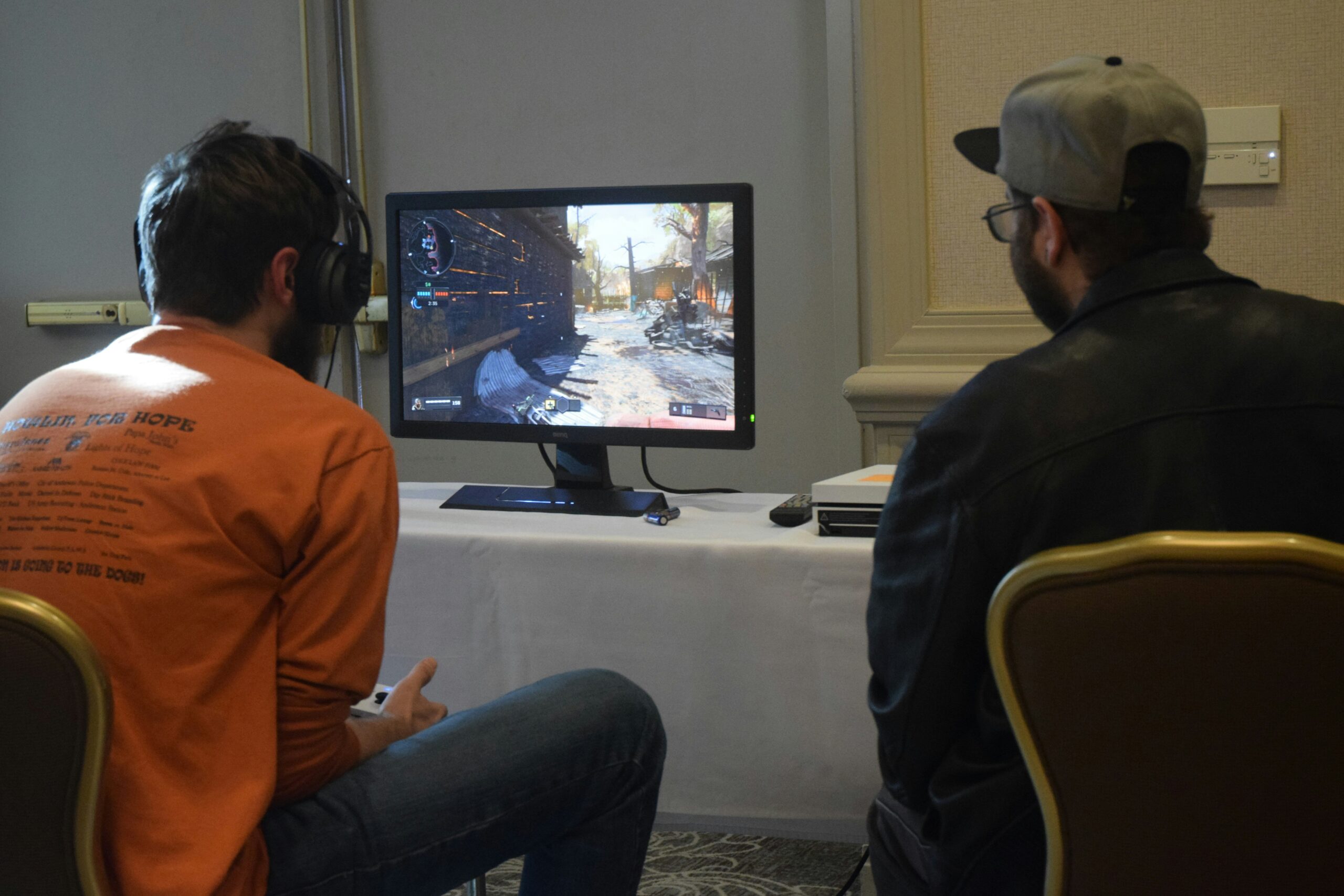 Illustration showing high-ground advantage in Apex Legends