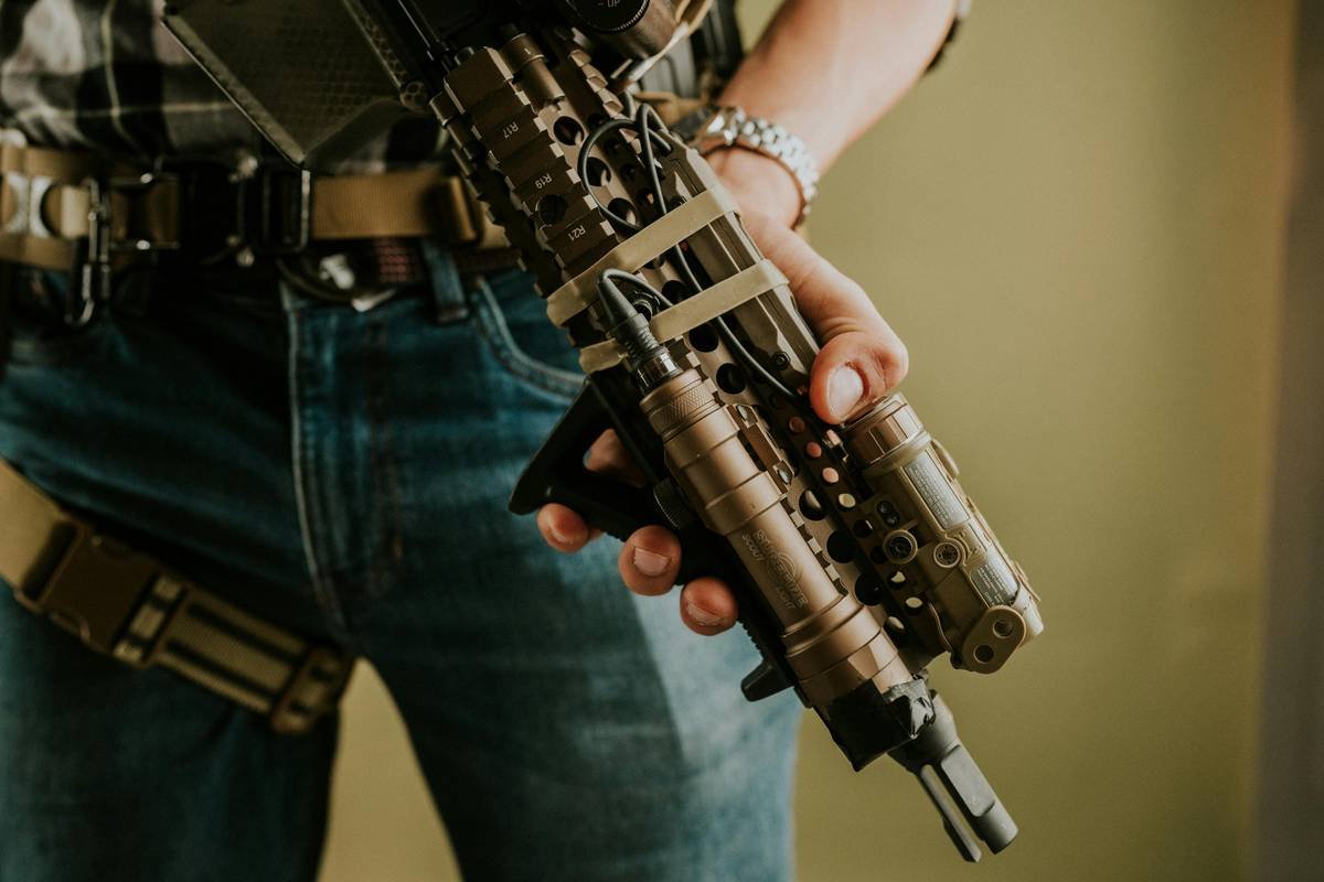 ALGS Best Shotgun ALGS: Why the Peacekeeper Still Owns Close Quarters (Even in 2024)