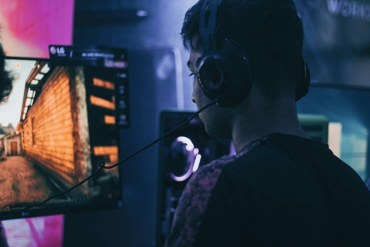 ALGS Sniper Rifle Viability ALGS: Why Long-Range Dominance Is (and Isn’t) Winning Apex